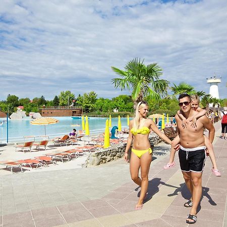 Hungarospa Thermal Camping Mobilhaz Hajduszoboszlo Luaran gambar