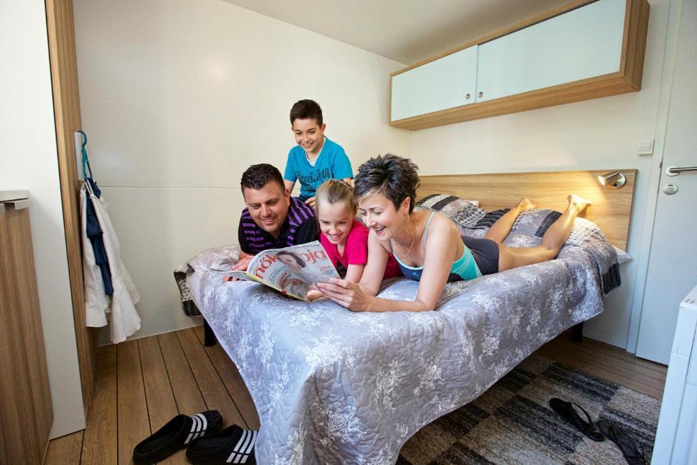 Hungarospa Thermal Camping Mobilhaz Hajduszoboszlo Luaran gambar