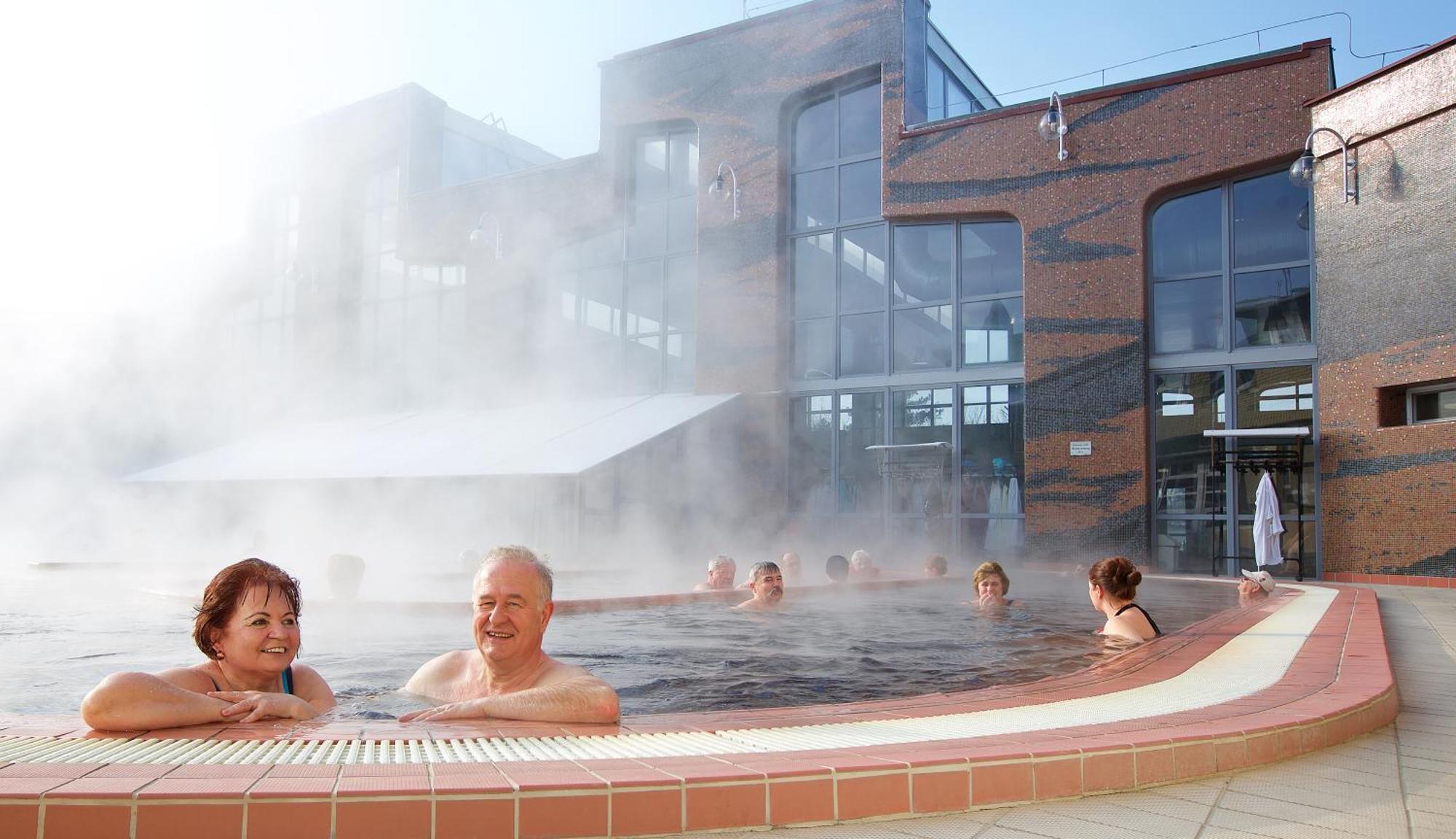 Hungarospa Thermal Camping Mobilhaz Hajduszoboszlo Luaran gambar